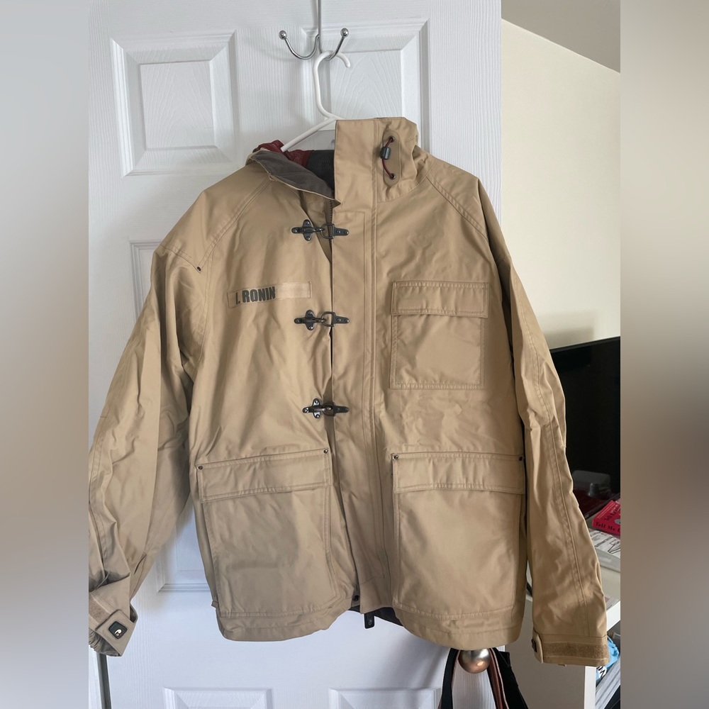 Ronin Snowboard jacket. Khaki men’s size M